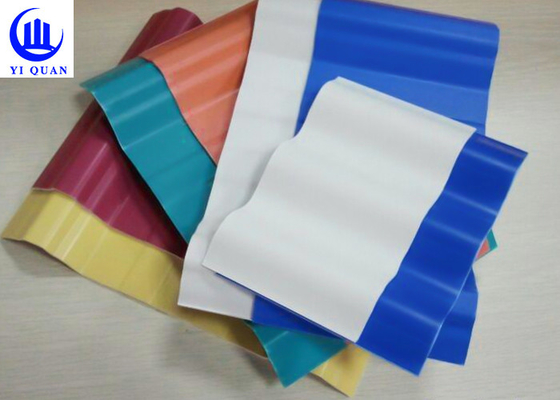 A resistência de corrosão das telhas de telhado do Pvc dos bens da cor telha folhas da isolação sadia