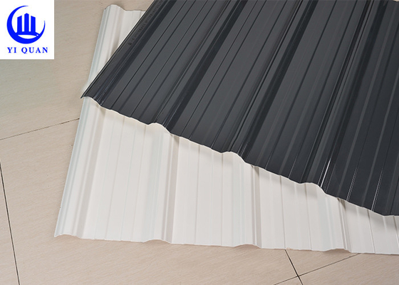 A telha de telhado plástica do PVC da isolação térmica cobre a espessura de 1.5mm