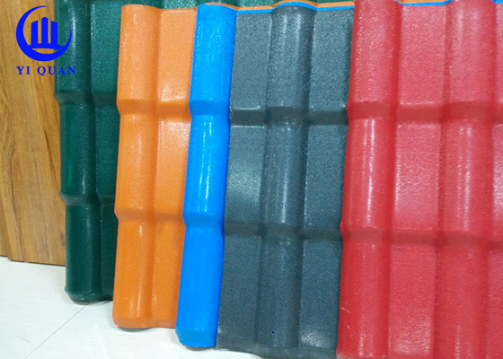 Telhas duráveis coloridas do telhado da isolação de ASA Synthetic Roofing Tiles Heat