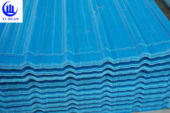 Folha plástica do telhado do PVC 2.3mm da espessura resistente UPVC do vento para a parede do armazém