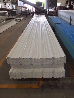 o Pvc de 930mm corrugou folhas telhando plásticas espanholas